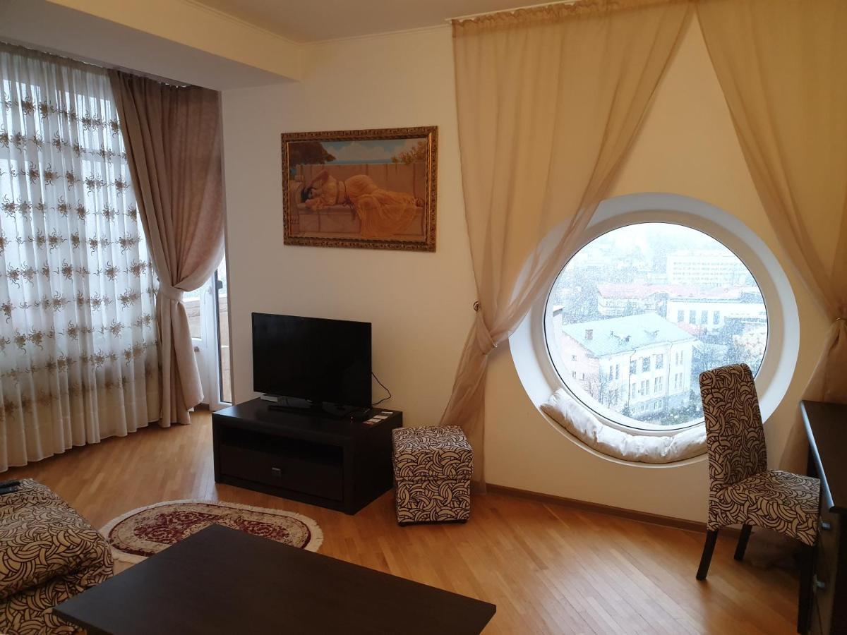 Sunny Apartment In The City Center Truskavets Dış mekan fotoğraf